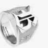 Anillo de sello Melrose en plata envejecida