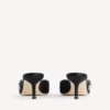 Balenciaga para mujer | Mules de Manolo Blahnik en negro Balenciaga para mujer | Mules de Manolo Blahnik en negro