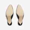 Balenciaga para mujer | Mules de Manolo Blahnik en negro Balenciaga para mujer | Mules de Manolo Blahnik en negro