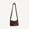 Bolso bandolera con solapa «Le City» para hombre, tamaño pequeño, en color espresso claro Bolso bandolera con solapa «Le City» para hombre, tamaño pequeño, en color espresso claro