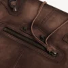 Bolso bandolera con solapa «Le City» para hombre, tamaño pequeño, en color espresso claro Bolso bandolera con solapa «Le City» para hombre, tamaño pequeño, en color espresso claro