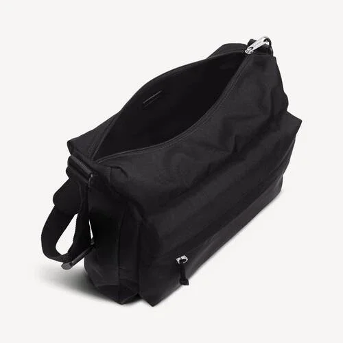 Bolso bandolera Explorer Hobo para hombre en negro Bolso bandolera Explorer Hobo para hombre en negro