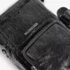 Bolso bandolera vertical «Superbusy» para hombre en negro Bolso bandolera vertical «Superbusy» para hombre en negro