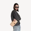 Bolso de mano de mujer con forma de Hourglass y cadena en color nude Bolso de mano de mujer con forma de Hourglass y cadena en color nude