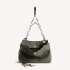 Bolso de mano grande de estilo Rodeo para mujer con dijes en color caqui Bolso de mano grande de estilo Rodeo para mujer con dijes en color caqui