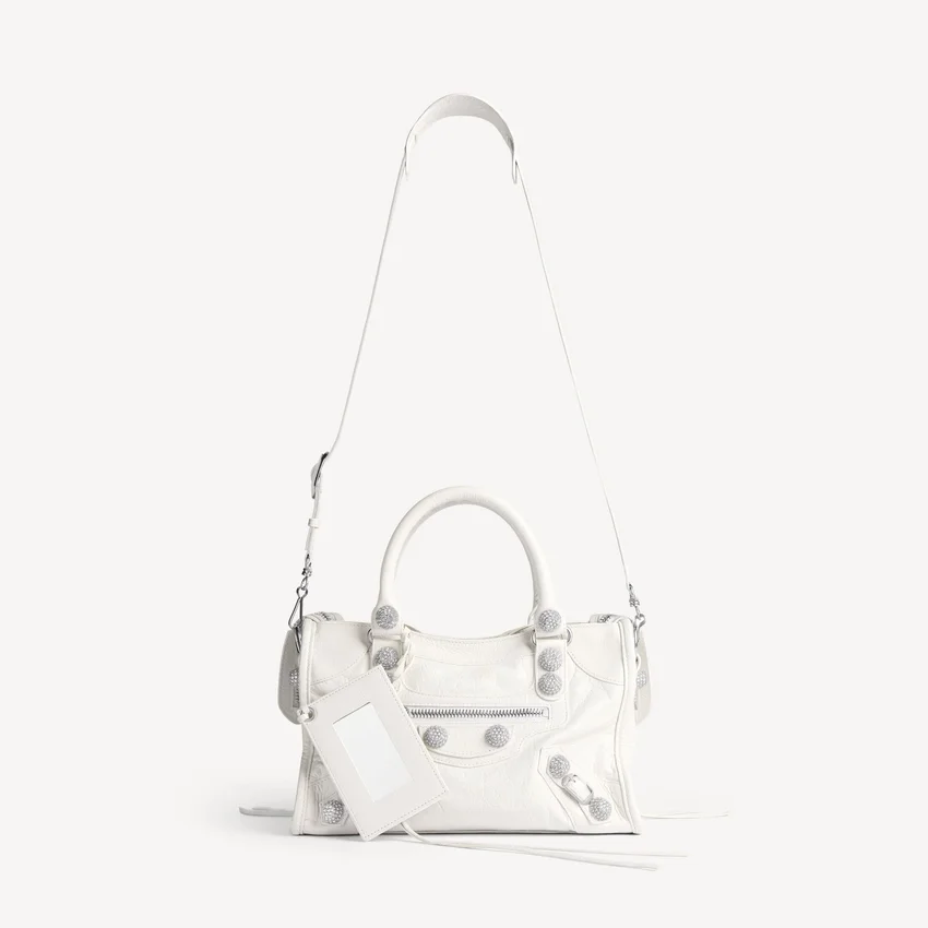 Bolso «Le City» para mujer, pequeño, con tachuelas gigantes y pedrería, en blanco óptico Bolso «Le City» para mujer, pequeño, con tachuelas gigantes y pedrería, en blanco óptico