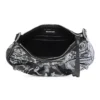 Bolso pequeño Le Cagole con cadena y grafitis «Negro» 695814210G61090