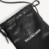 Bolso shopper para hombre con soporte para móvil en color negro