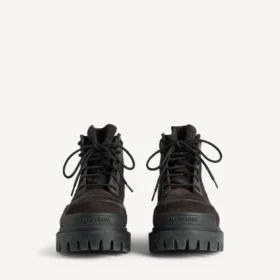 Bota baja de estilo militar para mujer en marrón/negro