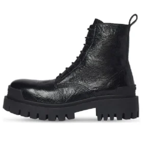 Botas con cordones Strike «Piel de cordero negra» 590974WAD401000
