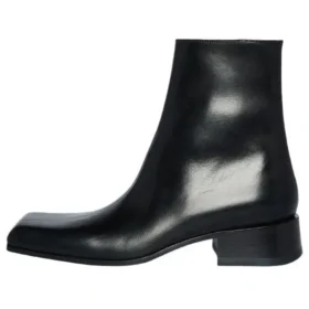 Botas de punta cuadrada «Cuero negro» 678108WBC301000