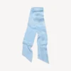 Bufanda de mujer en tono azul celeste con efecto desgastado Bufanda de mujer en tono azul celeste con efecto desgastado