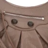 c Bolso de hombro pequeño Le Cagole «Light Brown» 6713071VG9Y1212