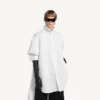 Camisa con cola para mujer en blanco Camisa con cola para mujer en blanco