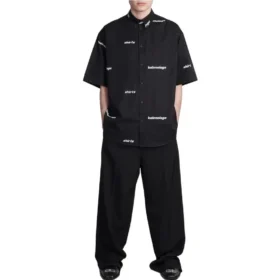 Camisa de manga corta con logo por toda la prenda «Black White» 681702TOL651070