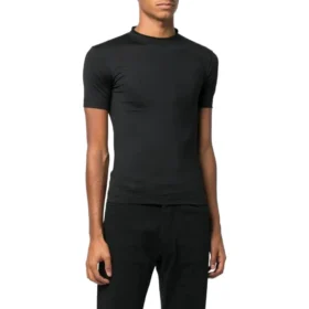 Camiseta ajustada y brillante «Black» 720458TNVI21000
