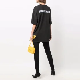Camiseta con corte lateral «Black» 641655TLVB39034