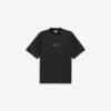 Camiseta de hombre de corte medio con diseño esquemático en negro