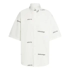 Camiseta de manga corta con logotipo por toda la prenda «Blanco-Negro» 681702TOL659040 Camiseta de manga corta con logotipo por toda la prenda «Blanco-Negro» 681702TOL659040