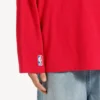 Camiseta de manga larga oversize para hombre de Balenciaga | Colaboración con la NBA en rojo/multicolor Camiseta de manga larga oversize para hombre de Balenciaga | Colaboración con la NBA en rojo/multicolor