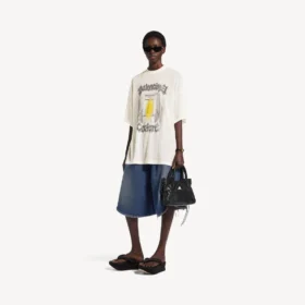Camiseta entallada «Salon de Couture» para mujer en color crema