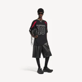 Camiseta oversize para hombre de Balenciaga | Colaboración con la NBA en negro/multicolor