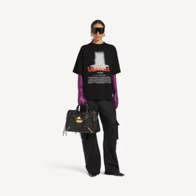 Camiseta oversize «The Door» para mujer en negro