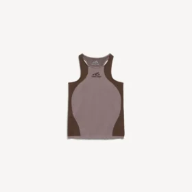 Camiseta sin costuras de estilo «techwear» para mujer en color topo/moka