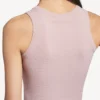 Camiseta sin mangas de mujer en rosa empolvado Camiseta sin mangas de mujer en rosa empolvado