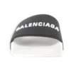 Chanclas de piscina «Alternativa al blanco y negro» 565826W1S889010