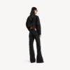 Chaqueta de chándal corta para mujer en negro Chaqueta de chándal corta para mujer en negro