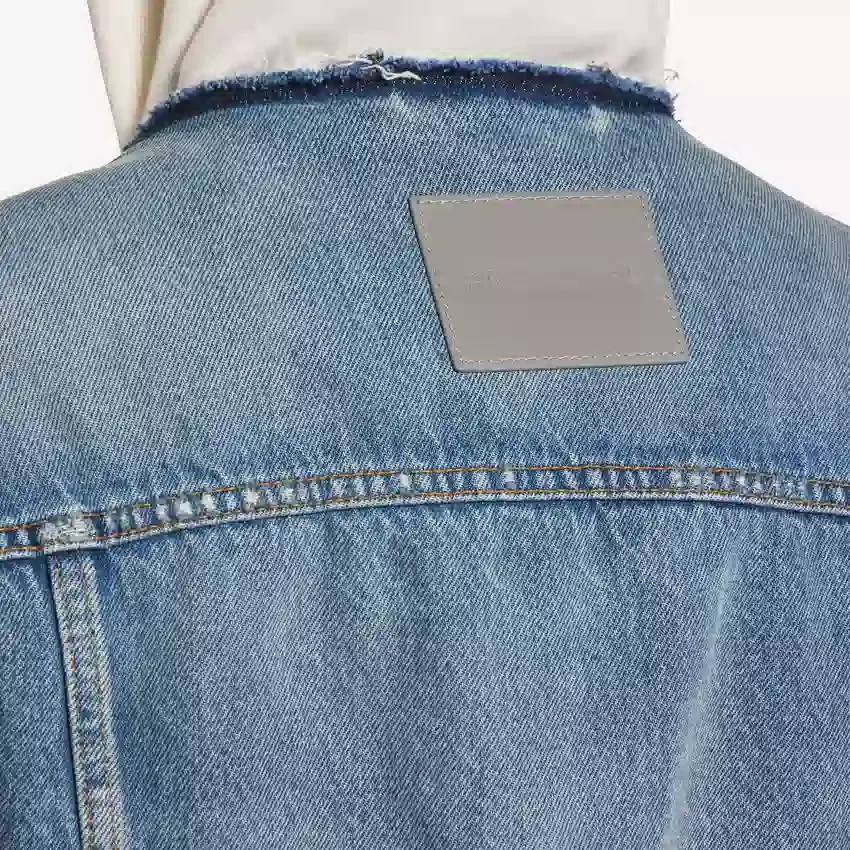 Chaqueta de corte Hourglass para mujer en azul oscuro Chaqueta de corte Hourglass para mujer en azul oscuro