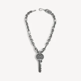 Collar fino para hombre Neverlost en plata envejecida