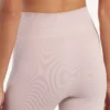 Culotte de ciclismo sin costuras para mujer en color nude Culotte de ciclismo sin costuras para mujer en color nude