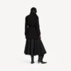 Gabardina corta tipo «cocoon» para mujer en negro Gabardina corta tipo «cocoon» para mujer en negro