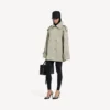 Gabardina de doble botonadura para mujer en beige claro Gabardina de doble botonadura para mujer en beige claro