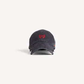 Gorra clásica Laurel en negro/rojo desgastado