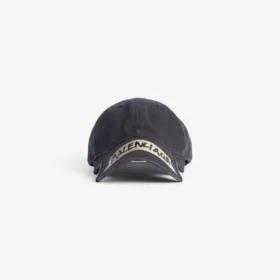 Gorra de cinta adhesiva para hombre en negro desgastado