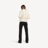 Jersey de cuello alto para mujer, con diseño «del revés», en blanco roto Jersey de cuello alto para mujer, con diseño «del revés», en blanco roto