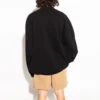 Jersey de cuello redondo con logotipo «B Crest» de estilo deportivo «Negro» 671125TLV60-1000