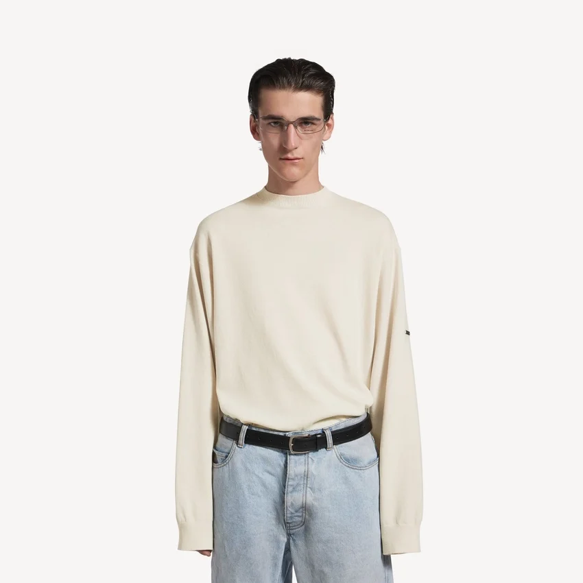 Jersey de cuello redondo para hombre en color crema Jersey de cuello redondo para hombre en color crema