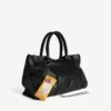 Llavero/colgante para hombre con forma de bolsa de aperitivos en color amarillo