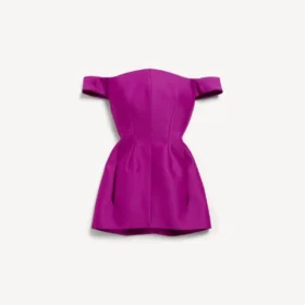 Minivestido de mujer con hombros al aire en color morado