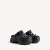 Mules Crocs™ para mujer con Jibbitz™ en negro Mules Crocs™ para mujer con Jibbitz™ en negro