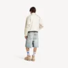 Pantalones cortos de hombre con cinturón en azul claro Pantalones cortos de hombre con cinturón en azul claro