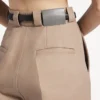 Pantalones de cintura alta para mujer en color duna Pantalones de cintura alta para mujer en color duna