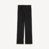 Pantalones entallados de mujer en negro Pantalones entallados de mujer en negro