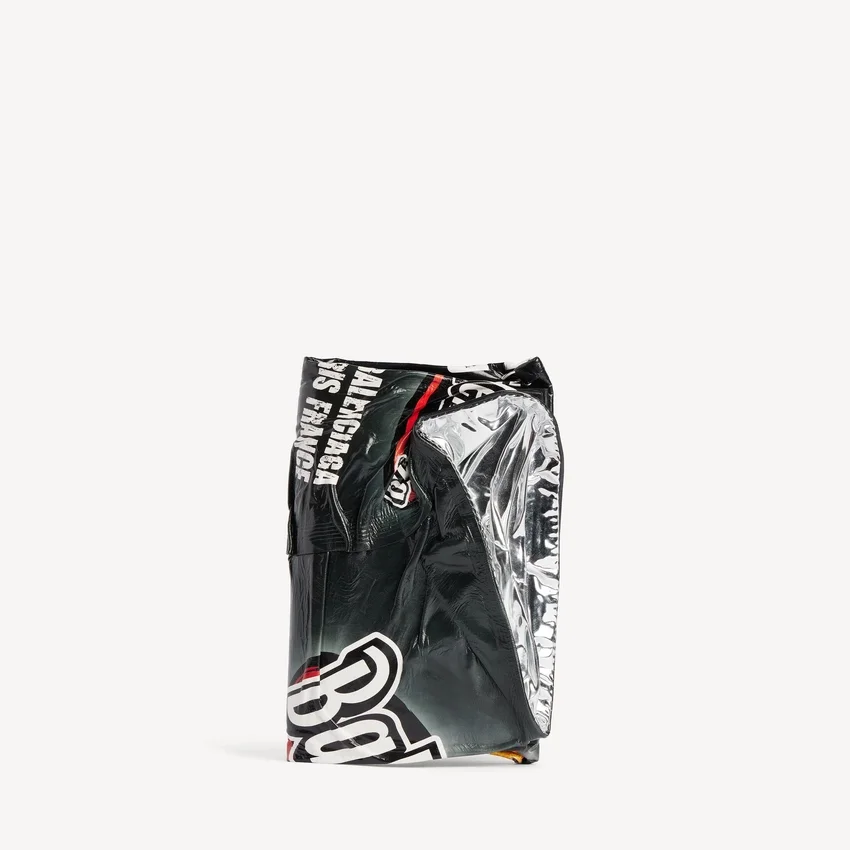 Portapasaportes «Chips» para hombre en negro Portapasaportes «Chips» para hombre en negro