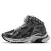 Runner High Top Sneakers «Tejido de nailon gris similar al ante» 695764W3RH31891