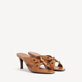 sandalia urbana de mujer en color camel 2 280x280 - Sandalia urbana de mujer en color camel
